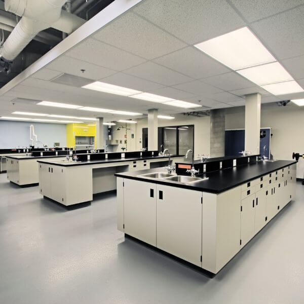 Controlled room epoxy flooring installed by Epoxy Flooring Guys Sydney, made for easy cleaning, dust control and long-term durability in sterile spaces.